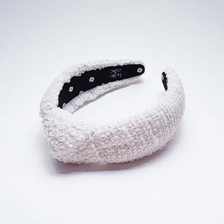 Tweed Knot