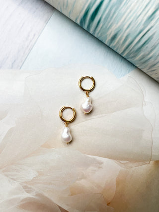 Abstract Pearl Huggie