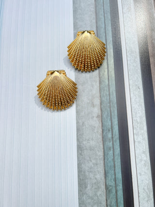 Libby Scallop Seashell Earring