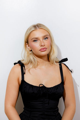 Abstract Pearl Huggie