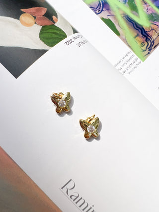 Dainty Butterfly Charm