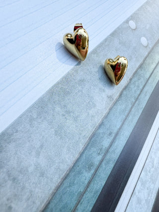 Shiny Gold Heart Stud Earring Small